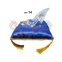 مجسم حذاء سندريلا مع مخدة للعرض مجسم حذاء سندريلا مع مخدة للعرض