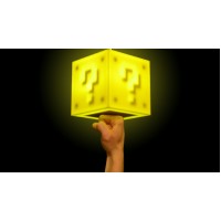 اضاءة صندوق الاستفهام من لعبة  سوبر ماريو