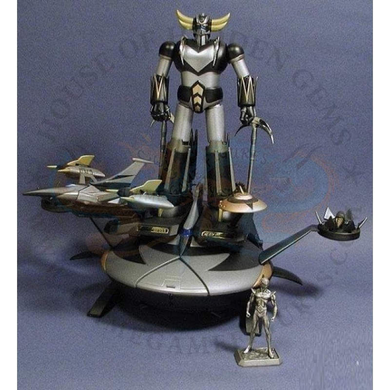 قريندايزر سول اوف شوقوكين اللون الاسود قطعة نادرة مع المركبة والاكسسوارات