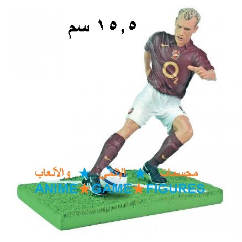 دينيس بيرجكامب لاعب ارسنال السابق