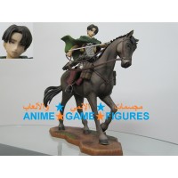 ليفي على الحصان هجوم العمالقة